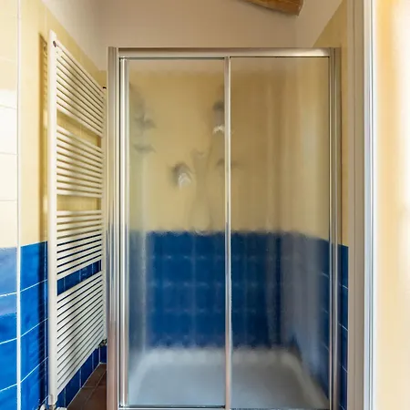 Casa Con Vista Sul Canale By Wonderful Italy Lägenhet *