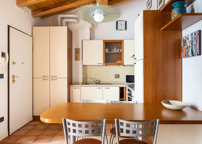 Casa Con Vista Sul Canale By Wonderful Italy Apartment